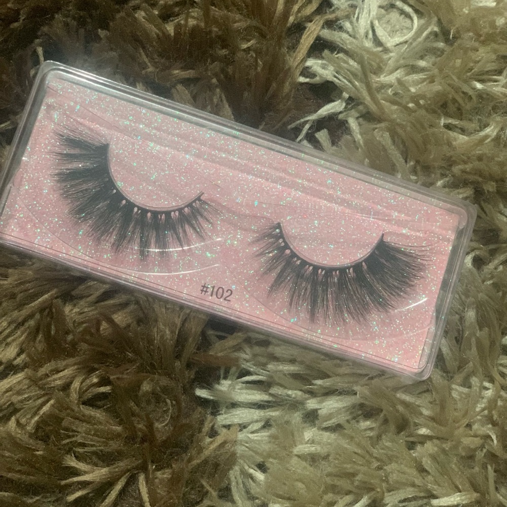Queen lashes - Picture 6 of 6